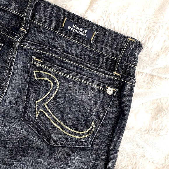 NWOT • ROCK & REPUBLIC “KIEDIS” Jeans - Picture 4 of 7